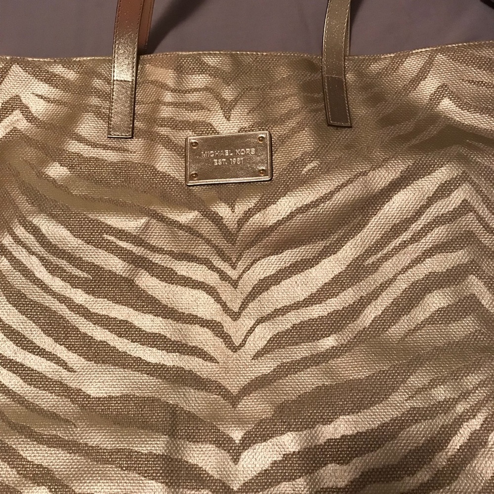 Michael Kors bag like new **SALE**